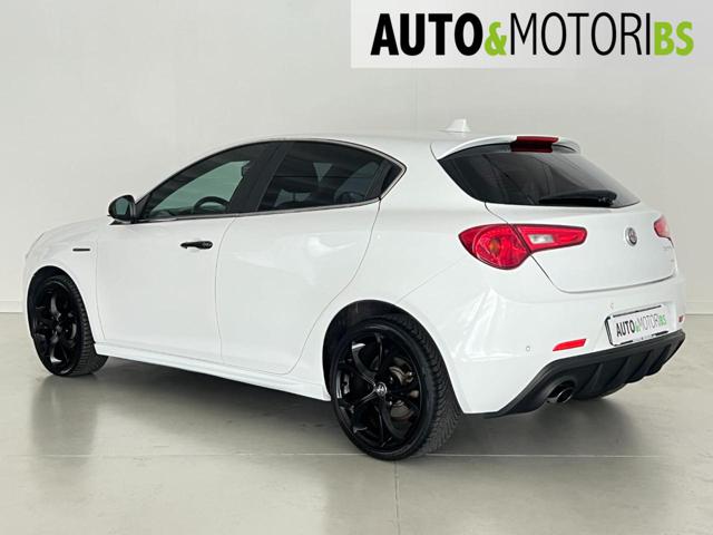 ALFA ROMEO Giulietta usata, con Autoradio