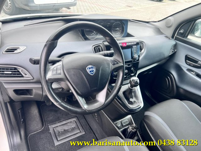 LANCIA Ypsilon usata, con ESP