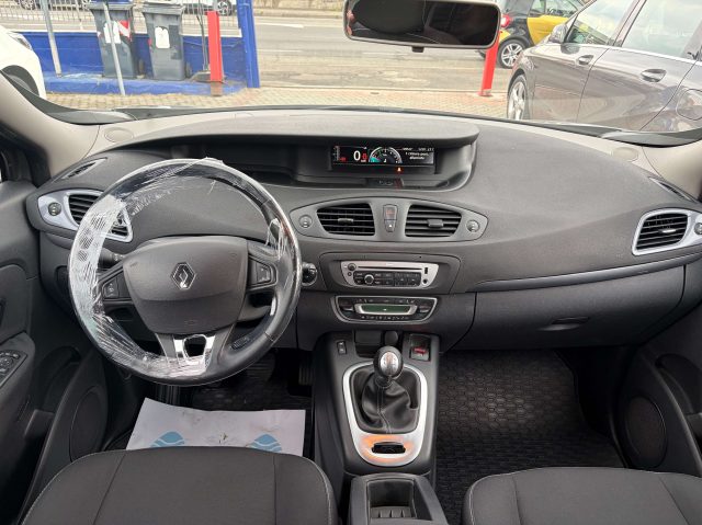 RENAULT Scenic usata, con Chiusura centralizzata