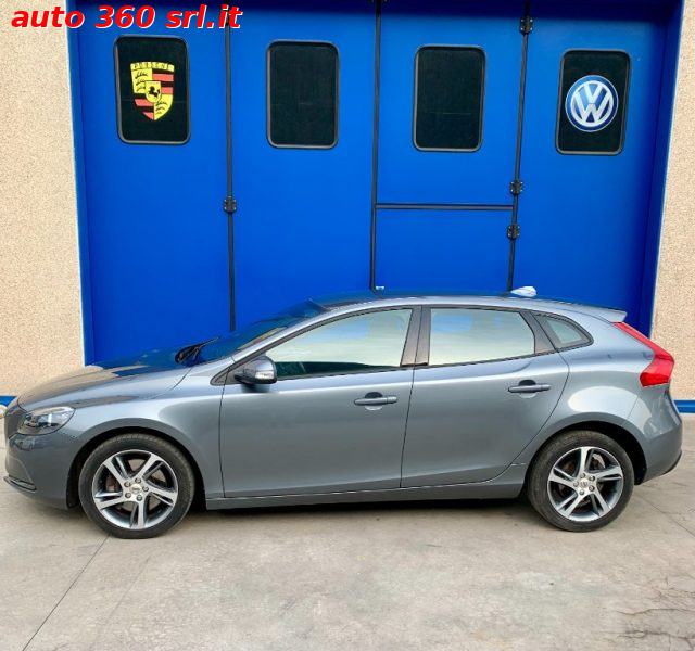 VOLVO V40 usata, con Airbag laterali