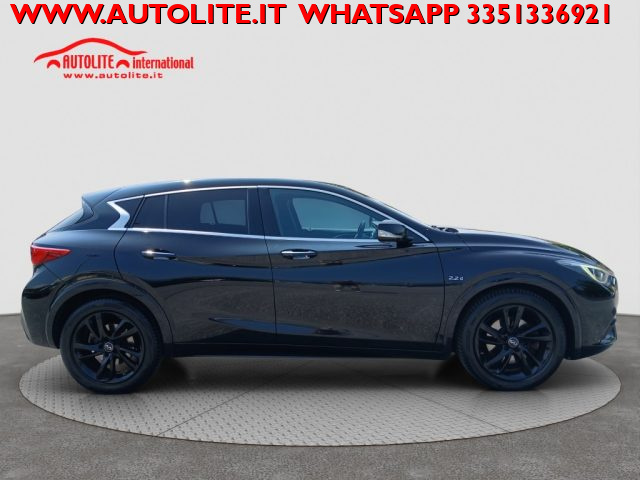 INFINITI Q30 usata, con Alzacristalli elettrici