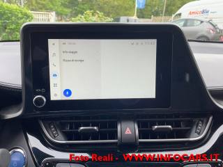 TOYOTA C-HR usata, con Specchietti laterali elettrici