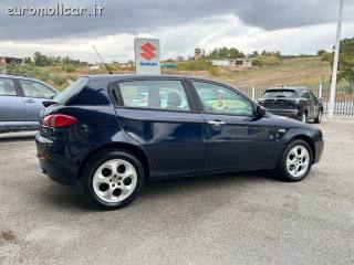 ALFA ROMEO 147 usata, con Autoradio