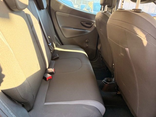 LANCIA Ypsilon usata, con Servosterzo