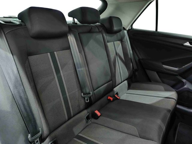 VOLKSWAGEN T-Roc usata, con ESP