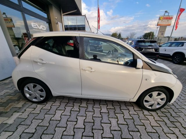 TOYOTA Aygo usata, con Climatizzatore