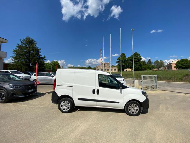 FIAT Doblo usata, con Airbag