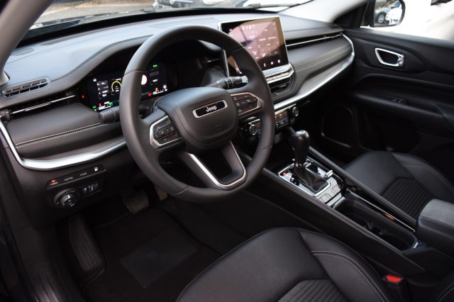 JEEP Compass usata, con Alzacristalli elettrici