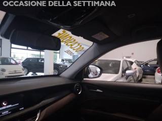 ALFA ROMEO Stelvio usata, con Specchietti laterali elettrici