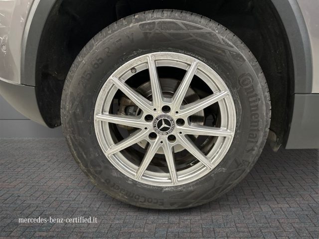 MERCEDES-BENZ GLA 180 usata, con Tettuccio apribile