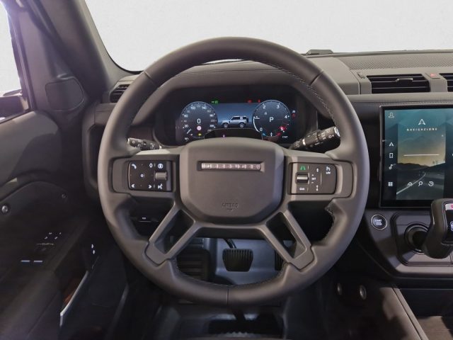 LAND ROVER Defender usata, con Fendinebbia