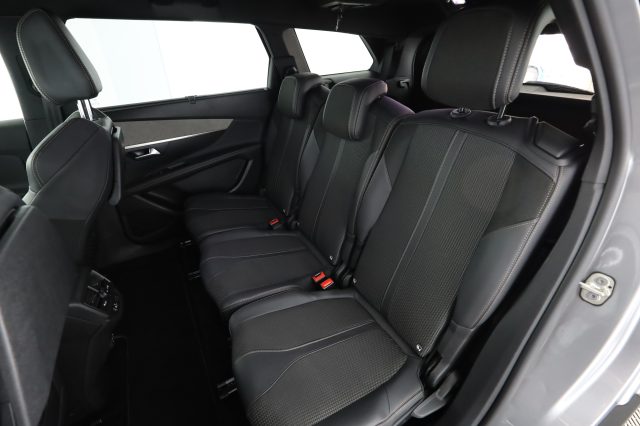 PEUGEOT 5008 usata 3