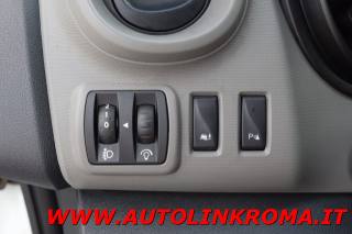 RENAULT Trafic usata, con USB