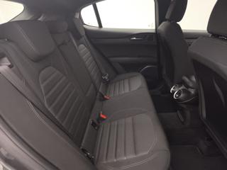 ALFA ROMEO Stelvio usata, con Specchietti laterali elettrici
