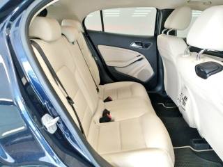 MERCEDES-BENZ GLA 200 usata 17