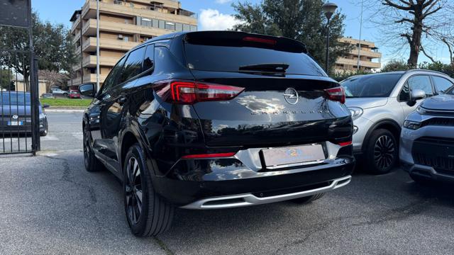OPEL Grandland usata, con Airbag laterali