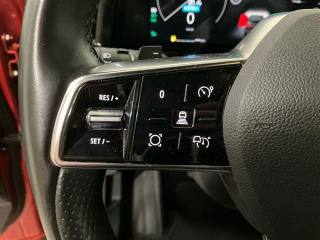 RENAULT Austral usata, con Sensori di parcheggio anteriori