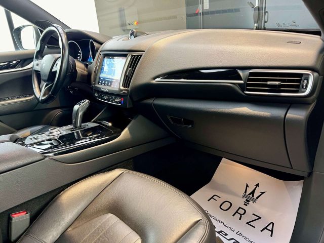 MASERATI Levante usata, con Sistema di navigazione