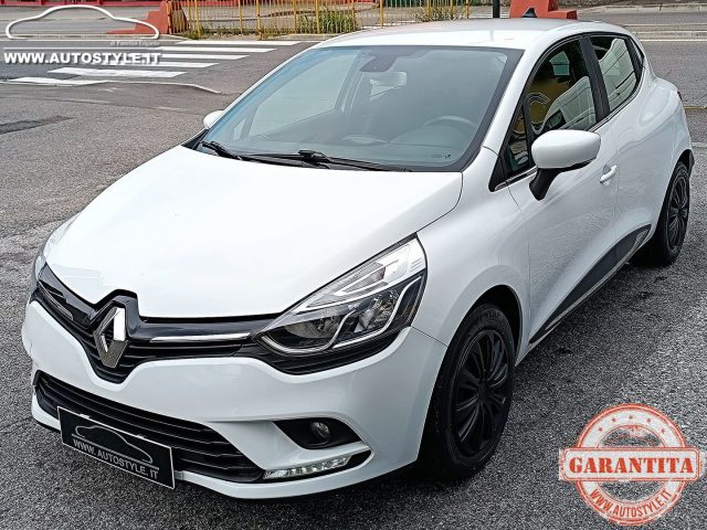 RENAULT Clio usata, con Airbag testa
