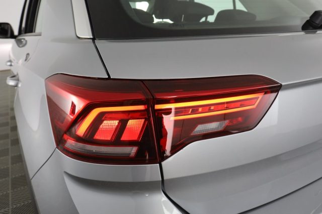 VOLKSWAGEN T-Roc usata 9