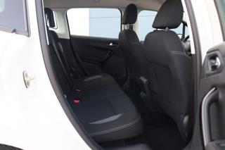 PEUGEOT 2008 usata, con Climatizzatore