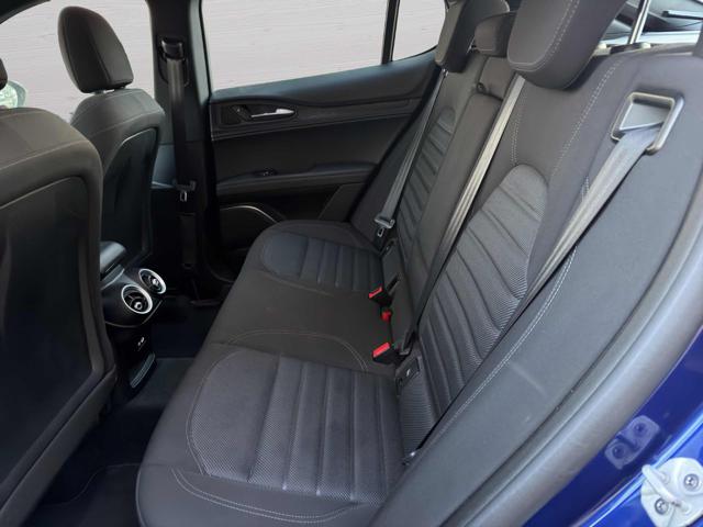 ALFA ROMEO Stelvio usata, con Controllo automatico clima
