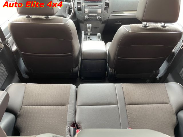 MITSUBISHI Pajero usata, con Autoradio