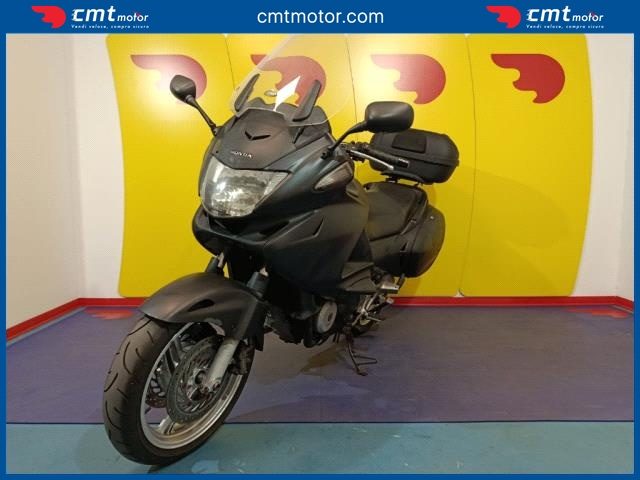 HONDA Deauville 700 usata 1