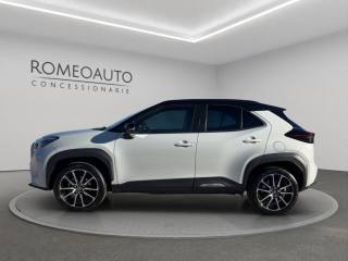 TOYOTA Yaris Cross usata, con Autoradio