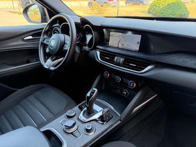 ALFA ROMEO Stelvio usata, con Trazione integrale