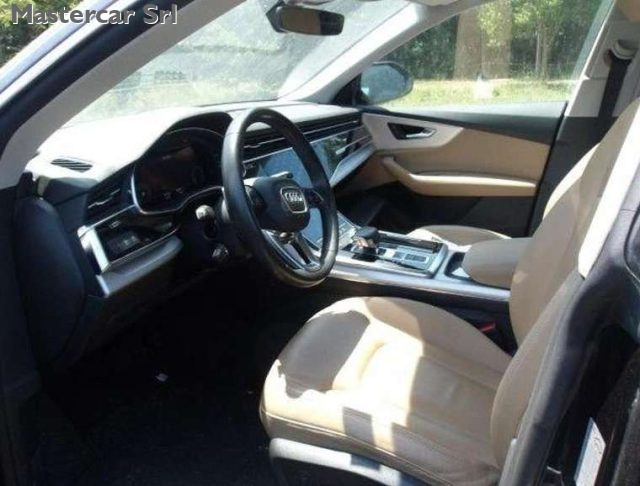 AUDI Q8 usata, con Boardcomputer