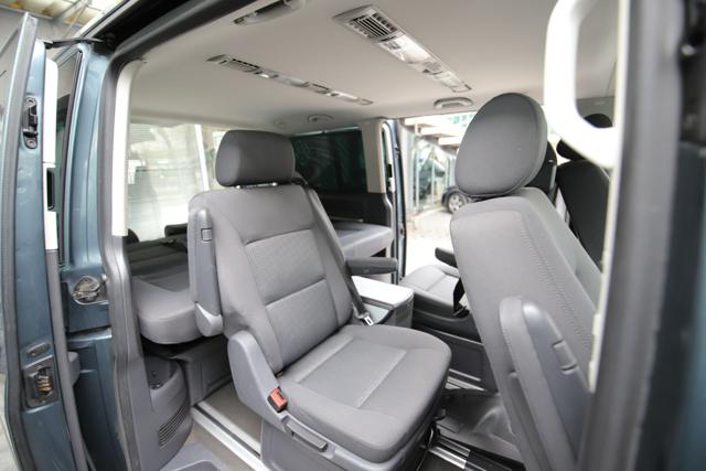 VOLKSWAGEN Multivan usata 22