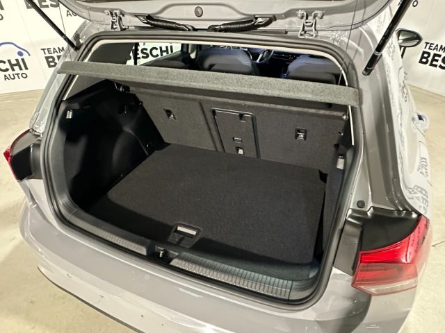 VOLKSWAGEN Golf usata, con Cruise Control