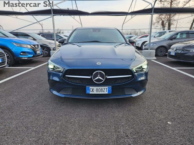 MERCEDES-BENZ CLA 200 usata, con Airbag