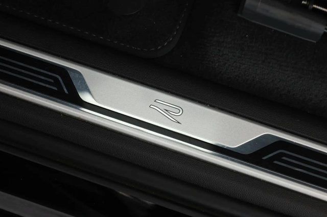VOLKSWAGEN Touareg usata, con Sedili riscaldati