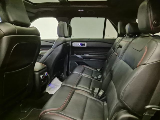 FORD Explorer usata, con Autoradio digitale