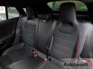 MERCEDES-BENZ CLA 200 usata, con Specchietto retrovisore con funzione antiabbagliamento