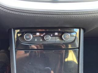 OPEL Grandland X usata, con Servosterzo