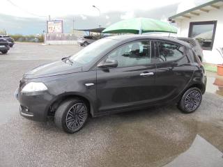 LANCIA Ypsilon usata, con ESP