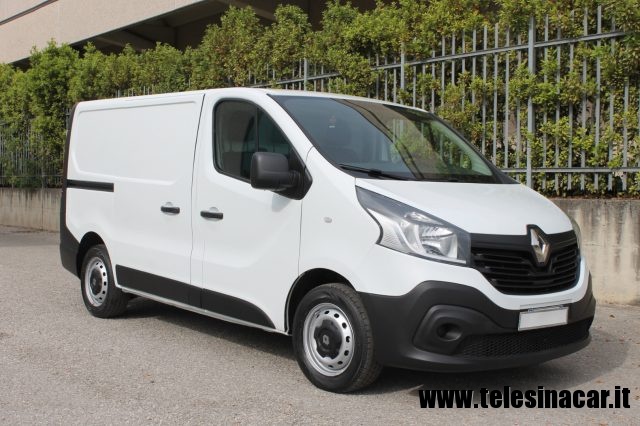 RENAULT usata 2