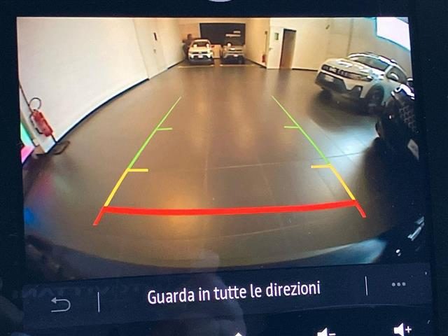 RENAULT Captur usata, con USB