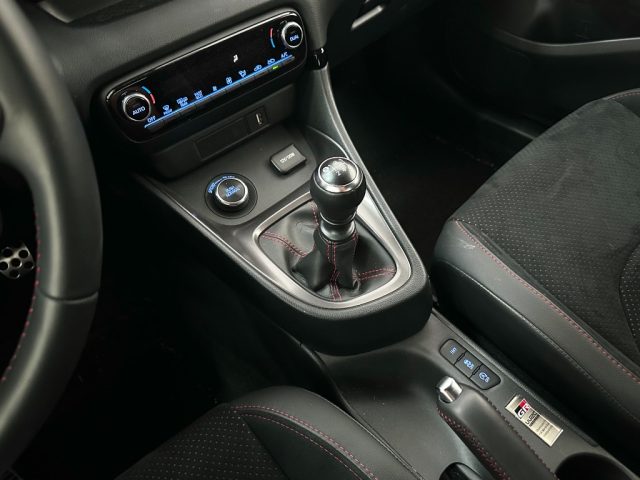 TOYOTA Yaris usata, con Cruise Control