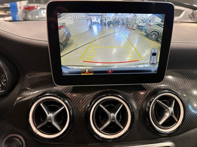 MERCEDES-BENZ GLA 200 usata, con Regolazione elettrica sedili