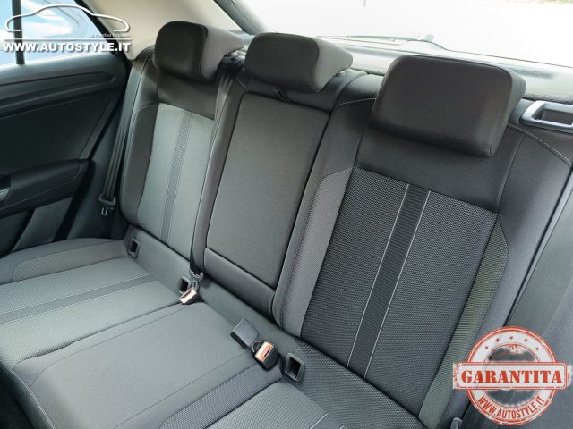 VOLKSWAGEN T-Roc usata 79