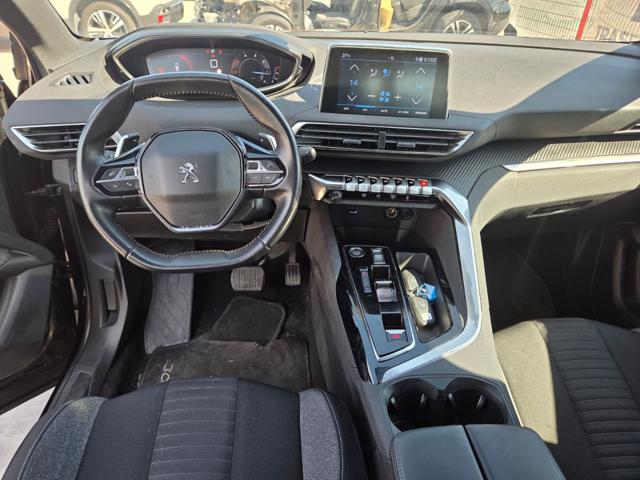 PEUGEOT 3008 usata, con Park Distance Control