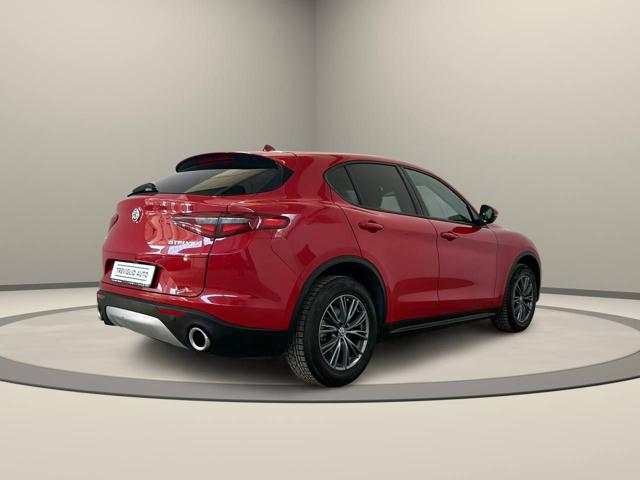 ALFA ROMEO Stelvio usata, con Alzacristalli elettrici