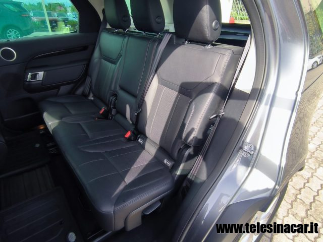 LAND ROVER Discovery usata 13