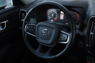 VOLVO XC40 usata, con Isofix