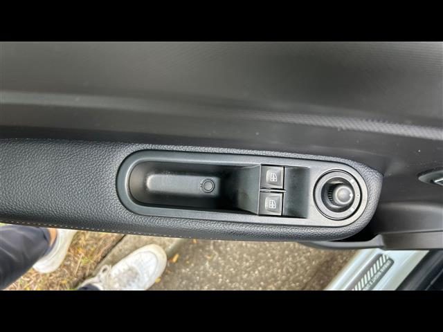 RENAULT Twingo usata 9