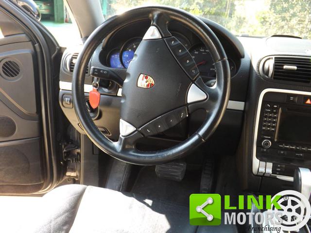 PORSCHE Cayenne usata 38